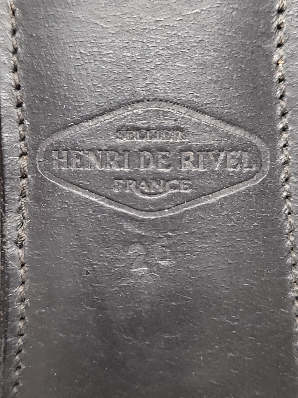 DRESSAGE GIRTH Henri de Rivel, Genuine Leather, Size 26 - Picture 5 of 9